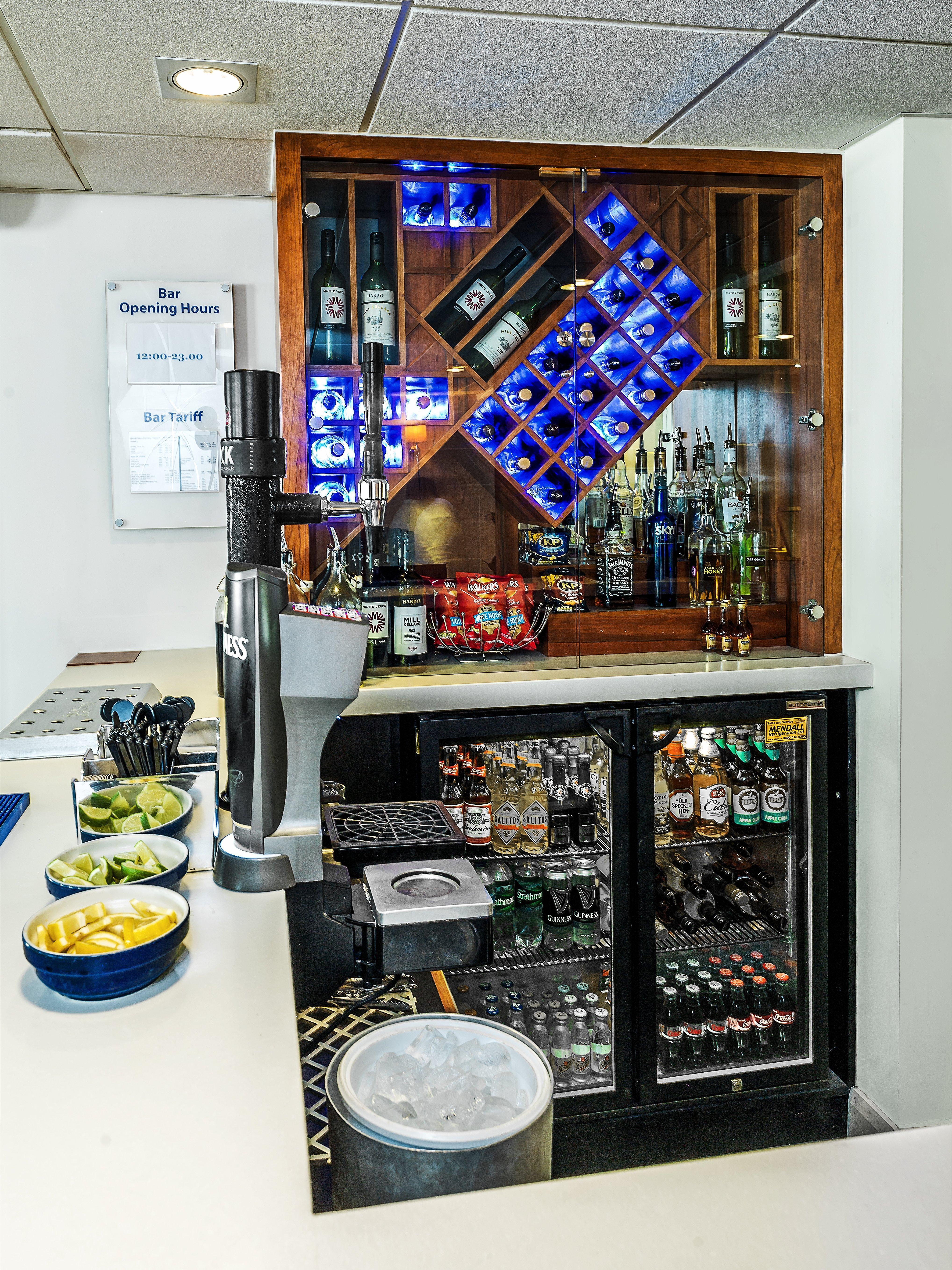 Holiday Inn Express London Gatwick Crawley, An Ihg Hotel Екстер'єр фото